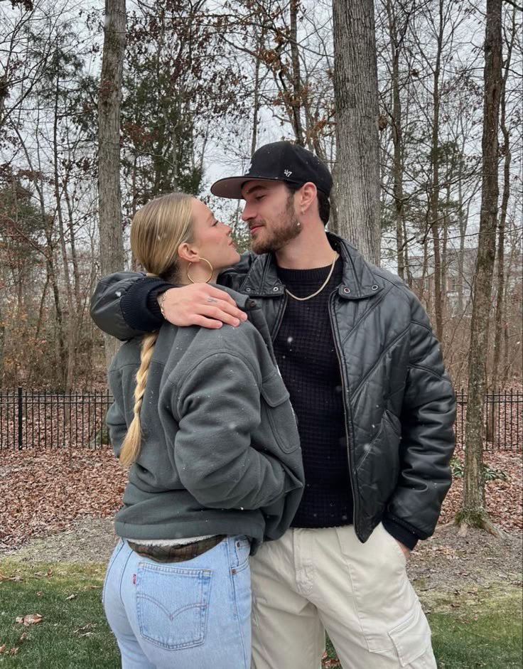 aliança, tribalistas. <a href="/sunshinegzd/">☀️ ⸻ 𝒜𝗉𝗈𝗅𝗈 (S-H)</a>