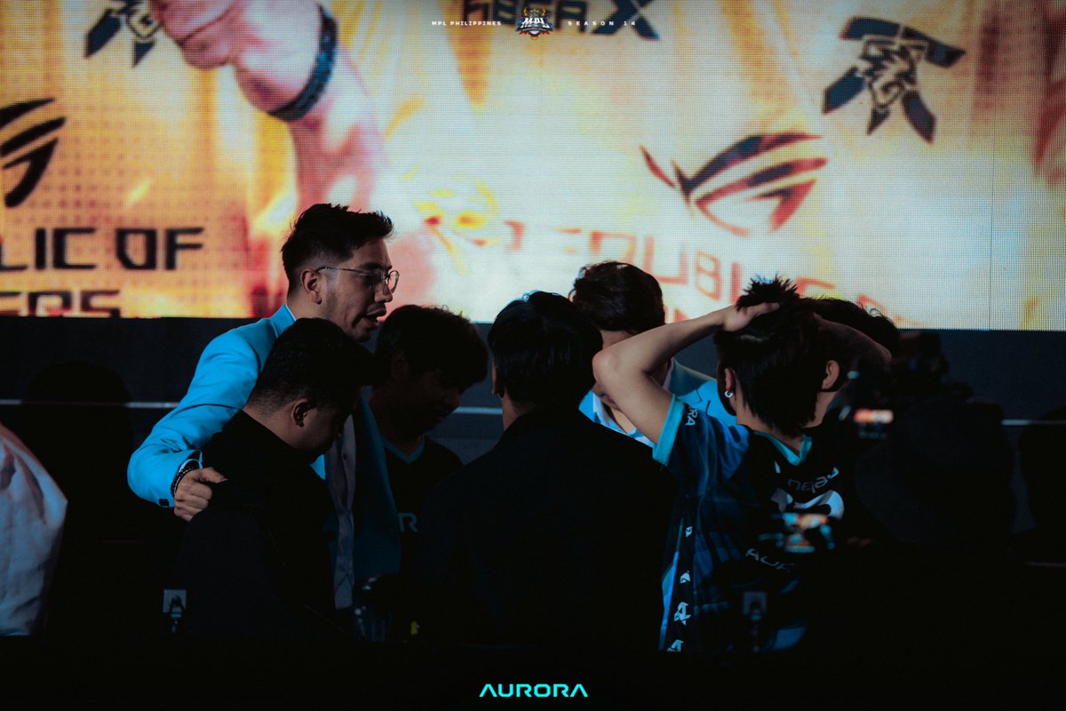 auroraggmlbb's tweet photo. A rollercoaster of emotions is an understatement to our grand finals journey, and our Auroras have witnessed our climb to the top. 🫡

We made it out alive with tickets secured to M6, but next time, survival won’t be enough. 

We’ll be back. 💪

#AuroraMLBB #LightsUp #MPLPhilippines #MPLS14 #LakasNgPinas #MLBB #MobileLegendsBangBang #M6