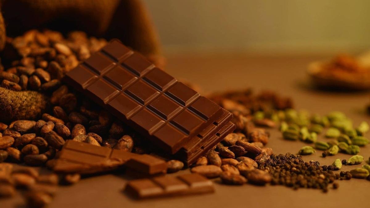 OMRcat's tweet photo. #Anuttama in #Bengaluru spotlights #artisanal #chocolates with #coconutmilk, #spices and #jaggery
#SwathiKallegundi #BalasubrahmanyaPS
https://t.co/m07LA3YbXj https://t.co/WwVwtzrLBU