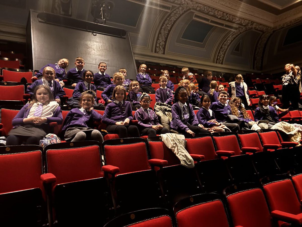 claytonprimPAY's tweet photo. A big well done to our choir students who attended the #bigsing today at St George’s Hall. You all sang amazingly! ⭐️👏🎶 https://t.co/Qi97MfSDx7