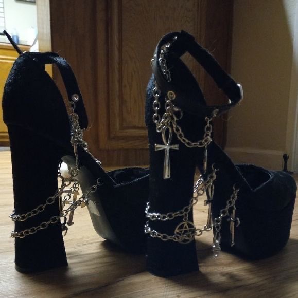 sarcastic_blob's tweet image. 