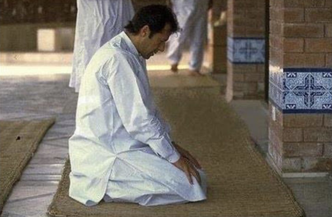 Former Prime minister of Pakistan who supports Palestinian cause internationally is currently being held in death cell  by US back Pakistani government.
He is Hero like Hassan Nasrallah,Ismail Haniyeh and Yahya Al Sinwar.
America is cancer and a great threat to world.