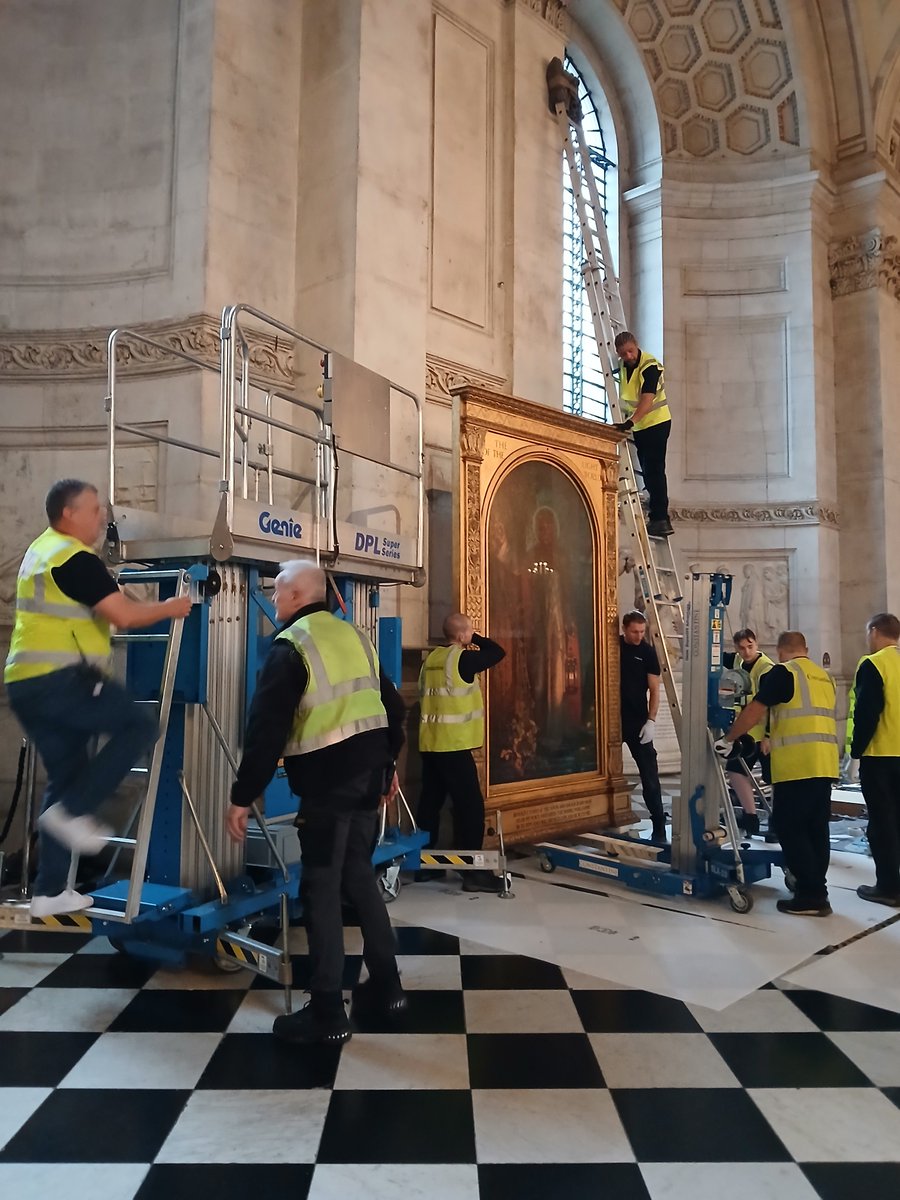 StPaul'sCollections tweet media