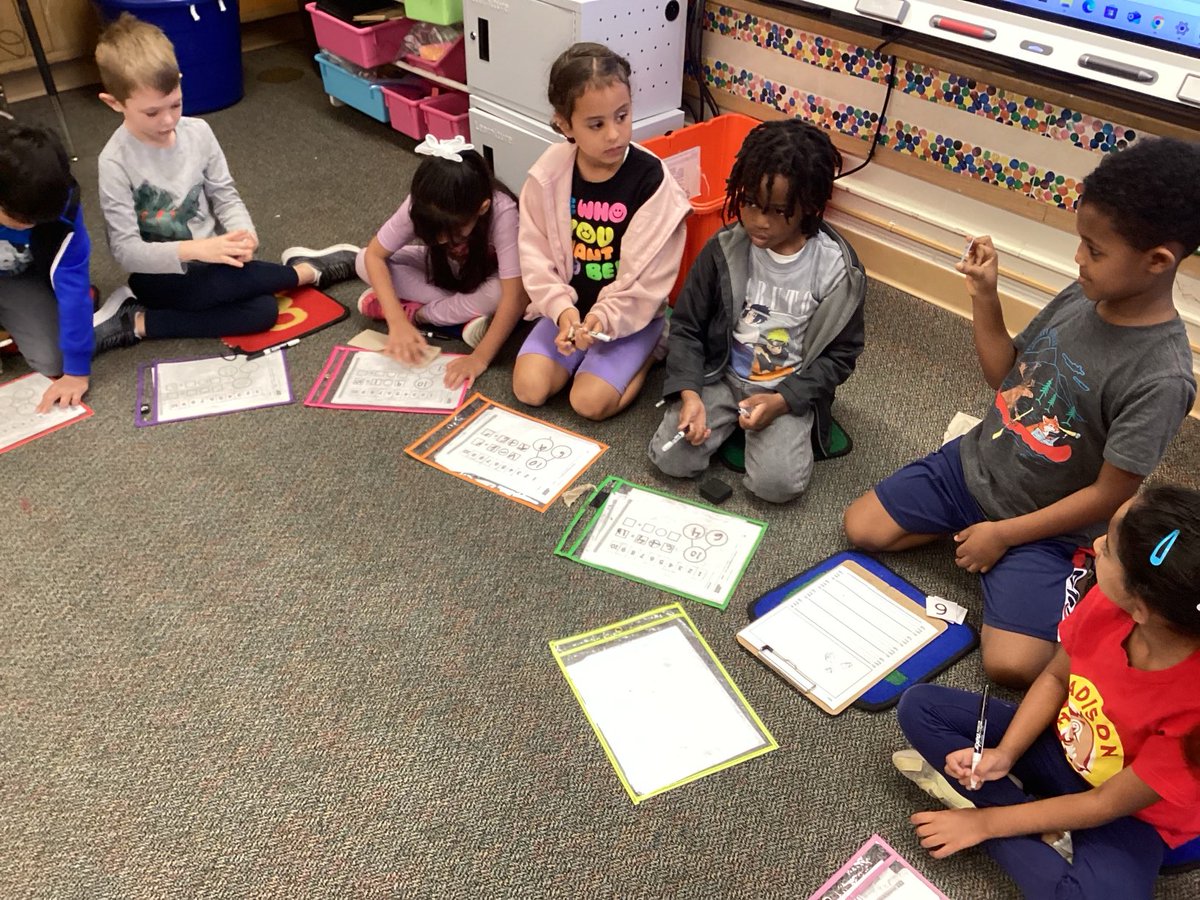 RockinRoom5's tweet photo. Making partners of 10! #STEMD69 https://t.co/1UKQ6N9gJk