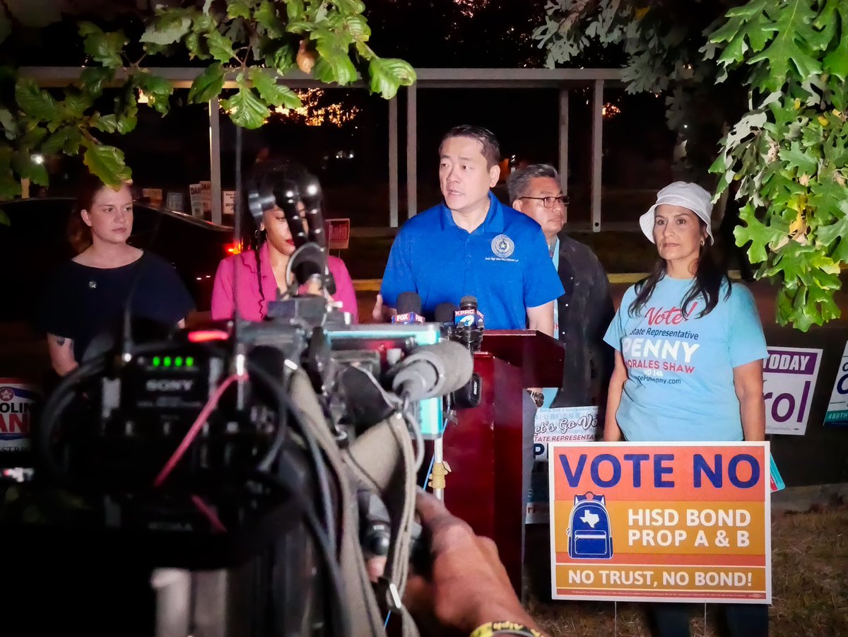 This morning I gathered with my colleagues <a href="/GeneforTexas/">Gene Wu</a> <a href="/RepPennyMShaw/">Rep. Penny Morales Shaw</a> <a href="/LASimmonsTX146/">Lauren Ashley Simmons</a> to kick off early voting by reminding folks to vote “NO” on HISD Propositions A &amp; B. #NoTrustNoBond