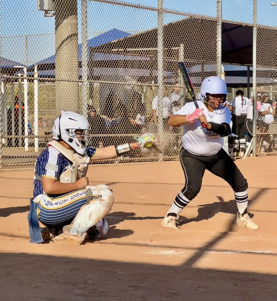 Colbie McCarthy tweet media