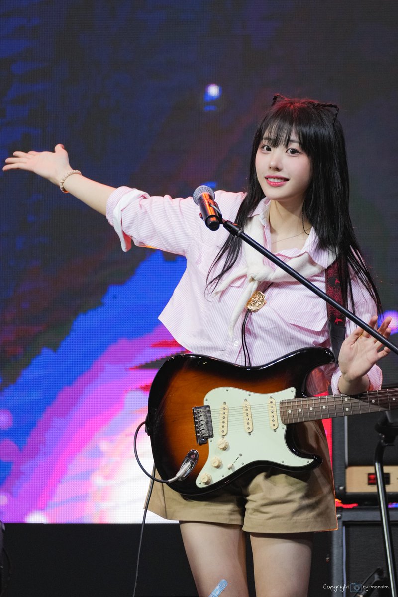 241013 허준 페스티벌

#QWER #큐떱이알 #E #히나 #hina #장나영 #냥뇽녕냥
@hapycb https://t.co/hQcT8r6COR
