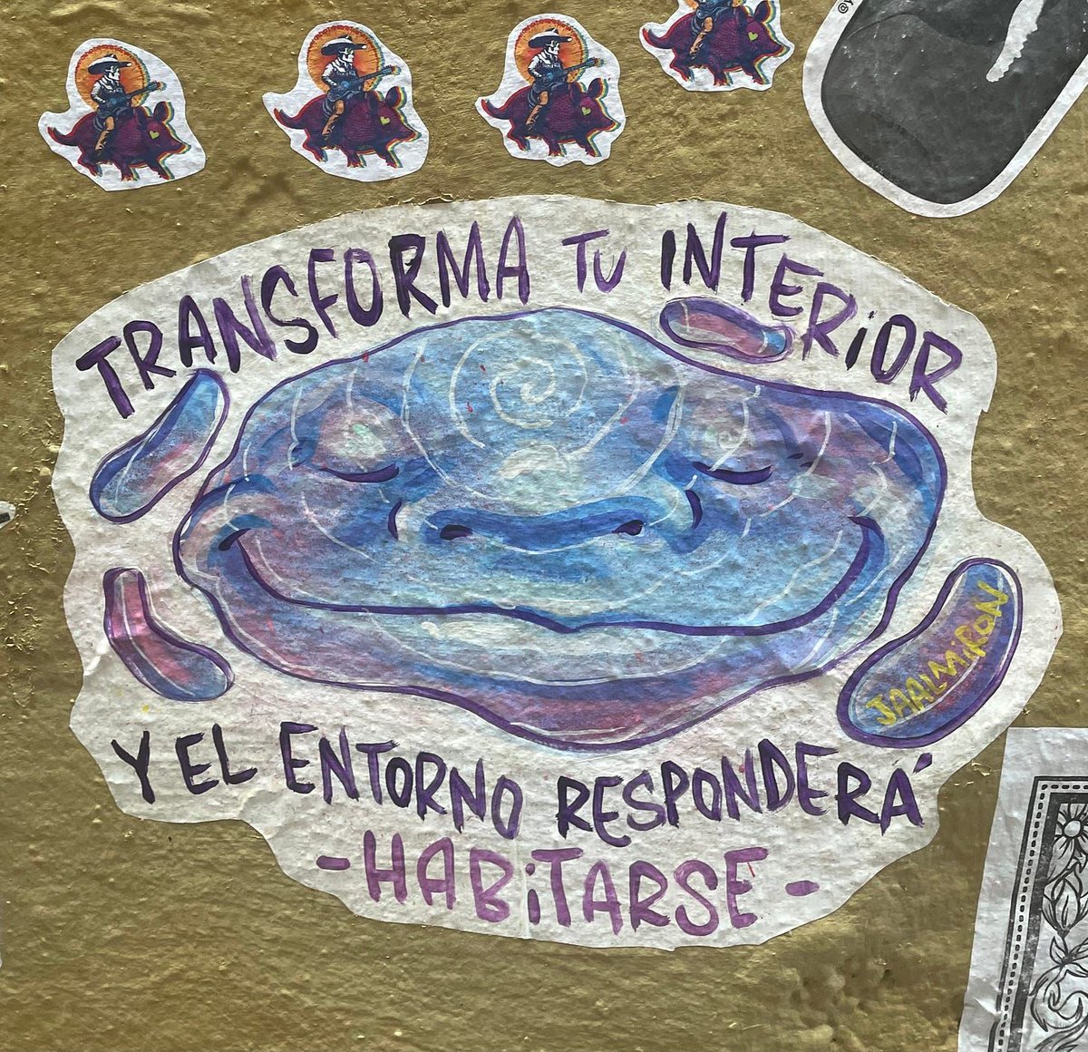 Monday Mood. A selection of Audio and Visual delights.
buff.ly/3YxVYDm 
<a href="/FruitsMag/">FRUiTS Magazine</a> <a href="/AbroadinJapan/">Chris Broad</a> <a href="/FirstTouchMusic/">First Touch</a> #music #travelblogger #streetart #artonthestreet #MOndayMood #Radiaterepeat