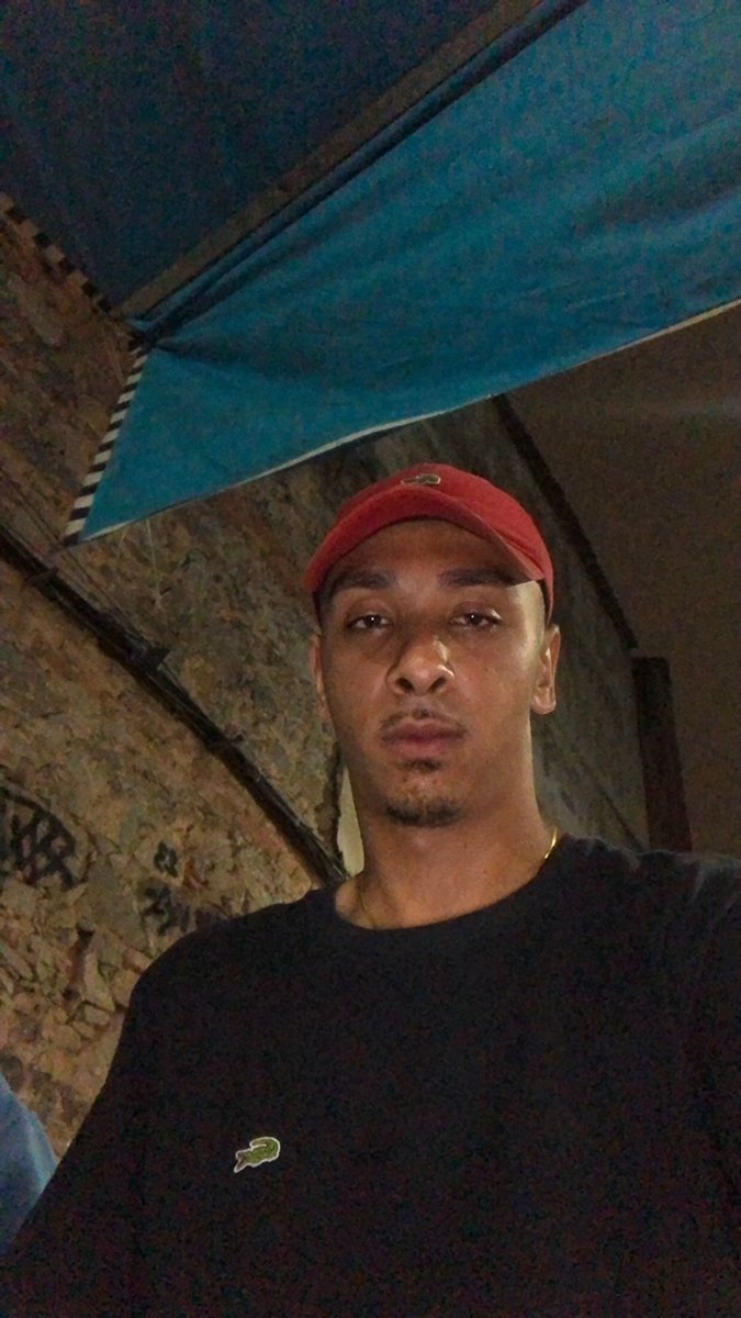 CJ2733's tweet photo. Amor e paz, o resto nós corre atrás ✌🏼🕊️🥰 https://t.co/FQz2ThIWry