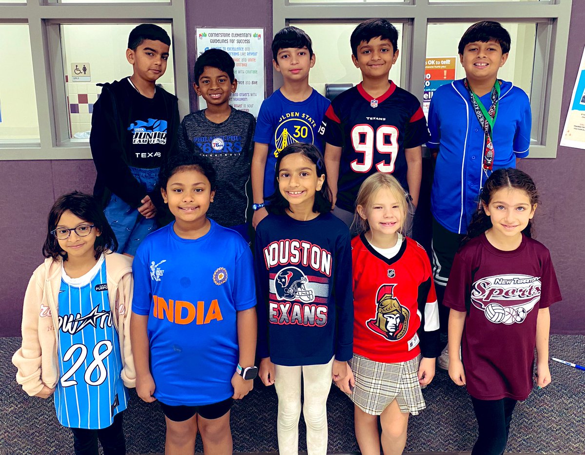 MrsCathyHeimel's tweet photo. Kicking off Red Ribbon Week by βTeaming up against Drugsβ and wearing sports jerseys! #RedRibbonWeek #CSECelebrates #csethirdgrade @CSE_Chameleons https://t.co/jzxv0PIIwI