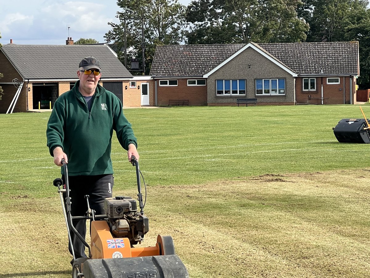 AmpthillTownCC's tweet image. ⁦@GraemePresswell⁩ &amp;amp; ⁦@martinwythe1⁩ require your assistance from 10 am on Sunday 27th October. As we make another attempt to put Marston to bed 🛌.
Many hands will make light work, so please come along if you can spare a couple of hours.
#cricket #groundwork