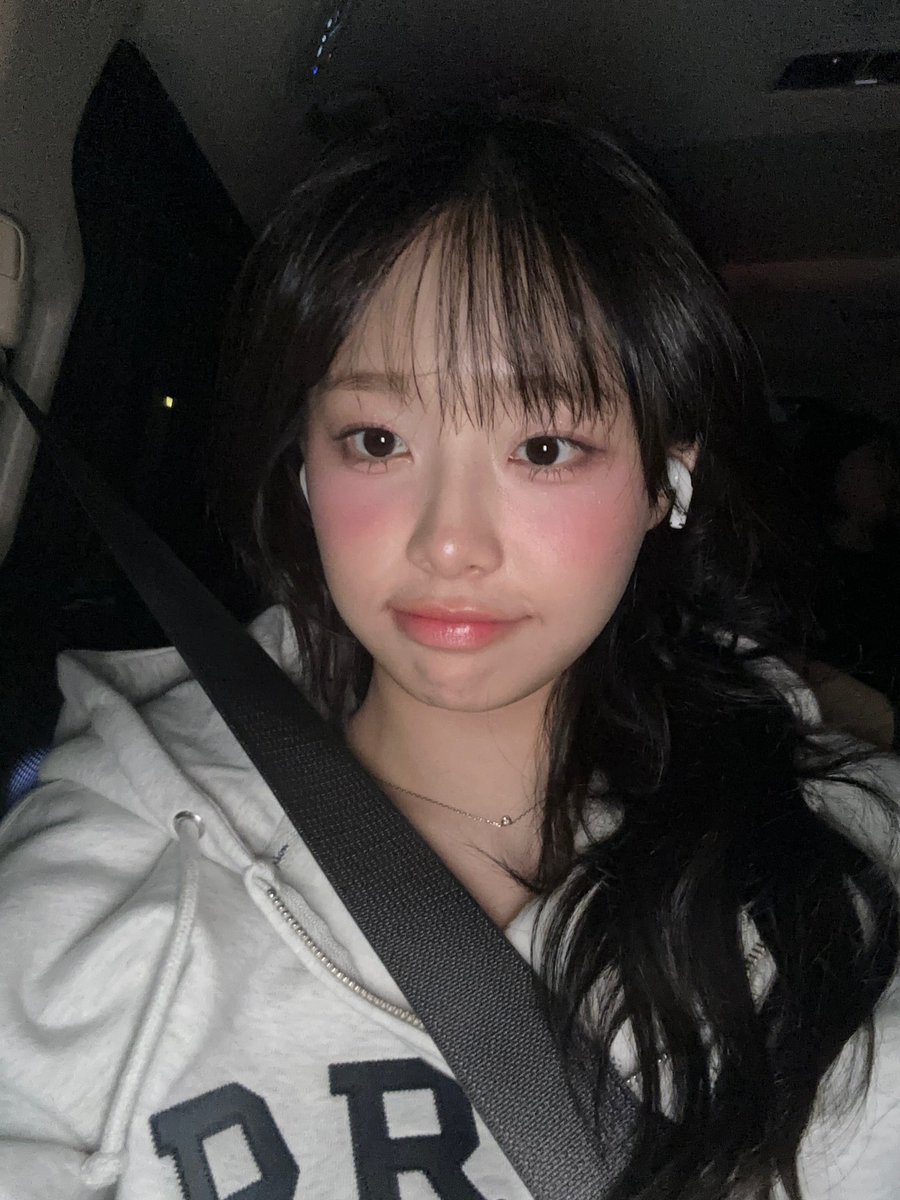 제이 tweet media