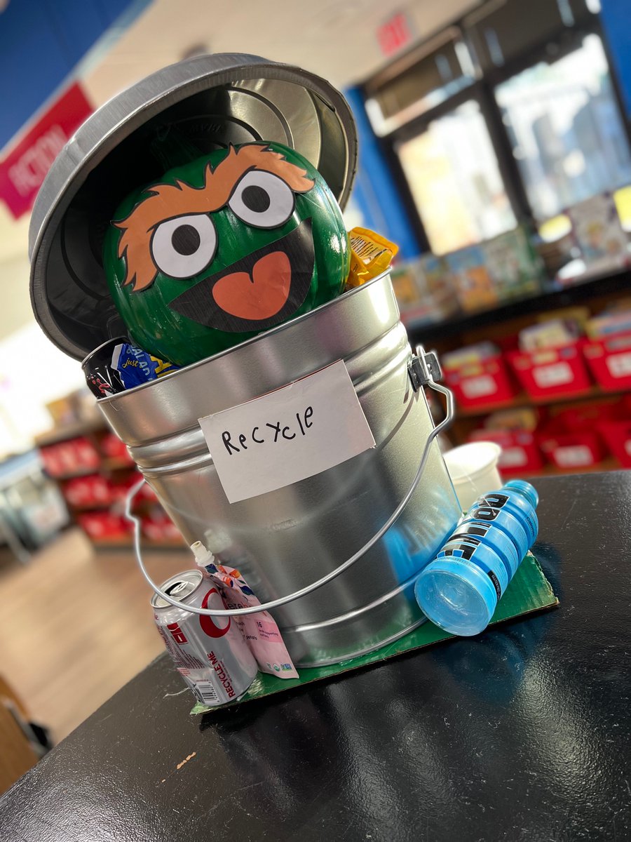 Mrs. Gulin tweet media