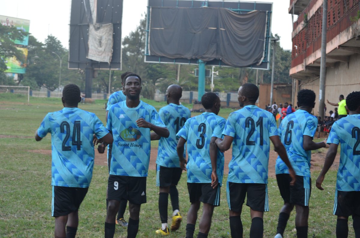 KisuguUnitedFC's tweet photo. The Goal Celebrations  

#KJTKisuguutdfc
#ScopionGroup
#FUFA
#KampalaRegionalleague 
#KisuguUnitedFc
#luohoney🍯 
#sofaking🤴 
#AmushEnergySolutions 
#Agger
#LuckySportsBar 
#TuffB
#ChrisWelo

 Kisugu United Football Club https://t.co/b7AsIBziaU