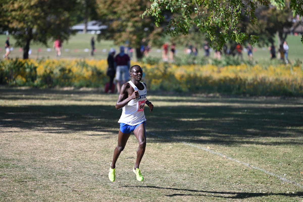 UK Track & Field tweet media
