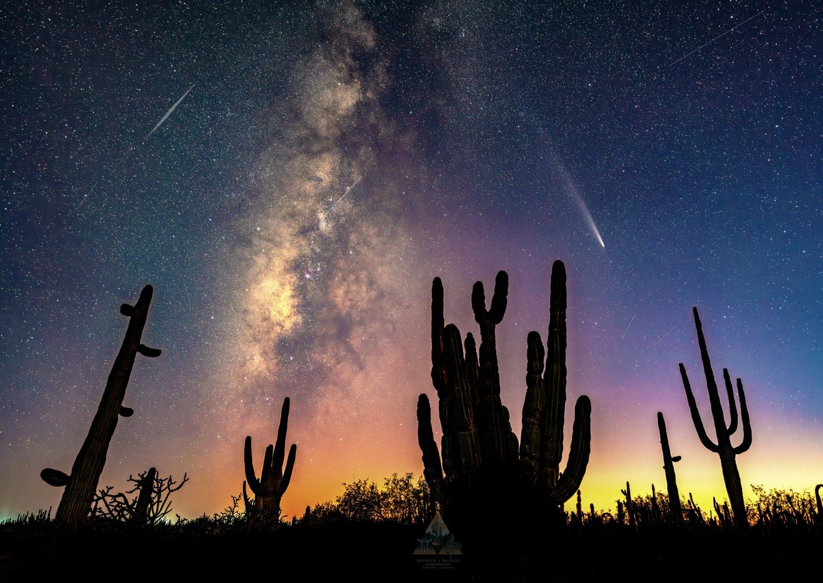 Con esta foto me despido del cometa y tal vez de núcleo de vía láctea, este último se verá de nuevo en marzo del 2025. Desde que vi el cometa me imaginé esta conjunción, no se podía por tanta luz de luna pero ayer por fin se dio la oportunidad.  
SONORA❤️