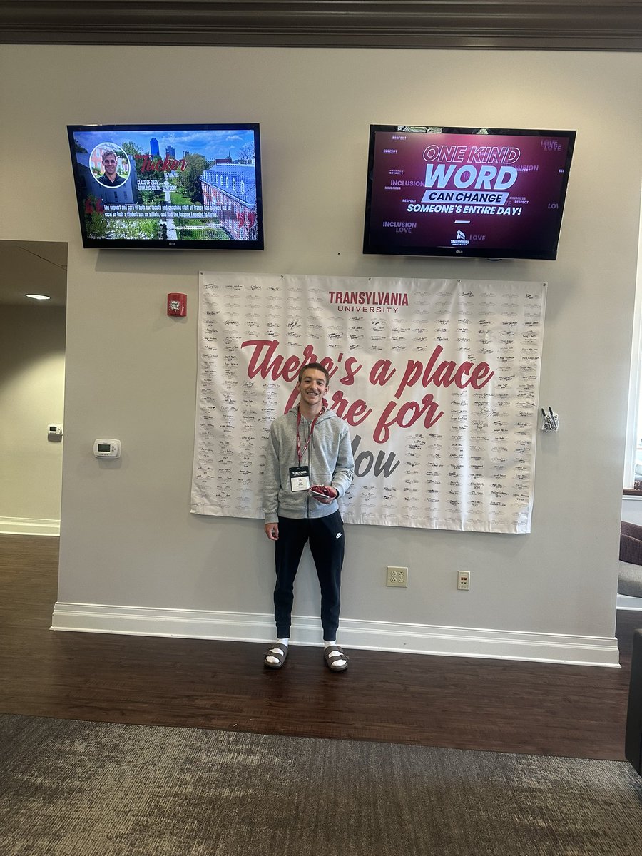 sambrown200m's tweet image. Had a great visit with @TransyXCTF ! Go bats