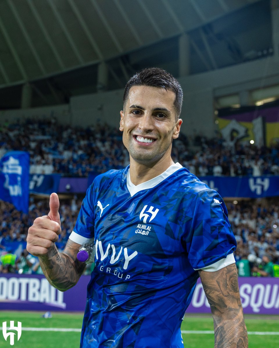 Alhilal_EN's tweet photo. #ACLElite nights 🌙💙 https://t.co/IFcc4yu1np