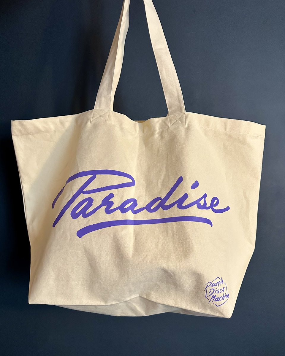 If you visited one of my PARADISE live shows this month, you might have gotten the chance already to put your hands on one of the new 'Paradise' merch items 👕🧢The whole collection will also be available online very soon, pre-order now: purplediscomachine.com/collections/pa…
