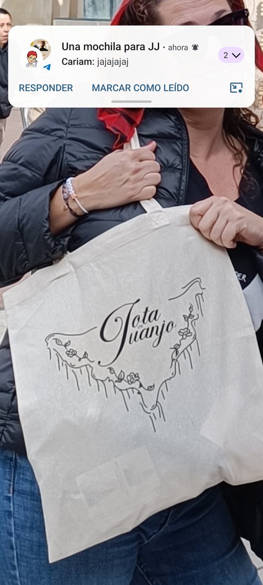 Felicidades Juanjo por tener la tote bag más bonita del mundo.
