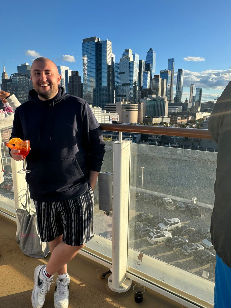 danlipscombe26's tweet photo. Lisbon > Sydney > Halfiax > New York > Miami plus some time to explore. Met another group of incredible people and couldn't have asked for more!

Lots of stories to tell and hopefully the start of some more trips together... it was an absolute blast... until the next time! https://t.co/Pqp3wlHdQj