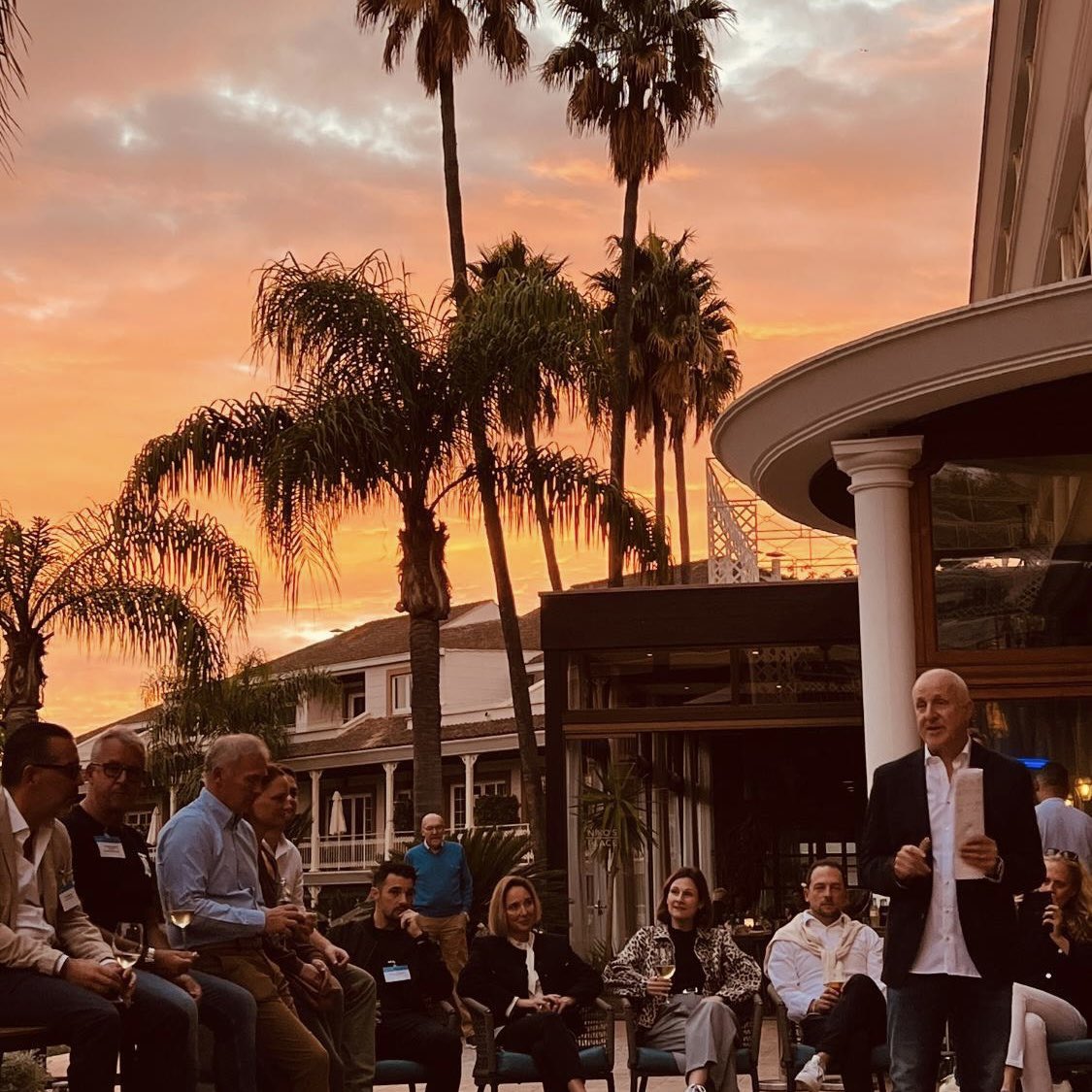 neuro11official's tweet photo. 🧠💼⛳️

We really enjoyed speaking and spending three very interesting days with the ESB Marketing Netzwerk at the „Unternehmerforum“ in Mallorca (Spain).

Thank you for the invitation!

#trainyourbrain https://t.co/6O8txpntQk