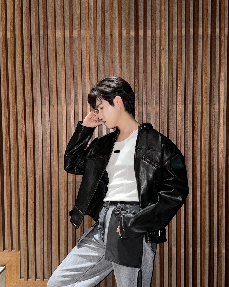 HJ_CW_'s tweet photo. https://t.co/Oh5J4SQ4Cw