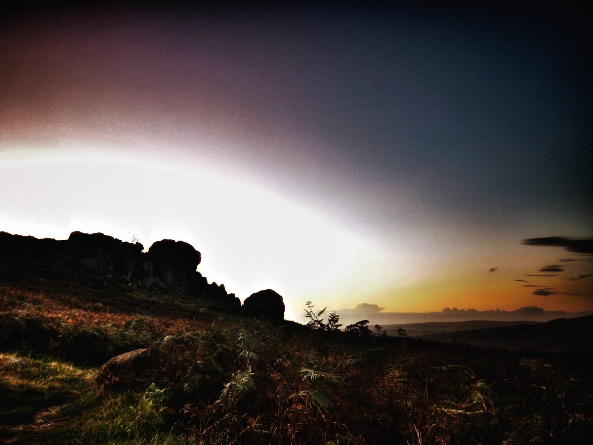 Magical mother nature whilst the world is going crazy she still creates moments like this for me to capture 😍