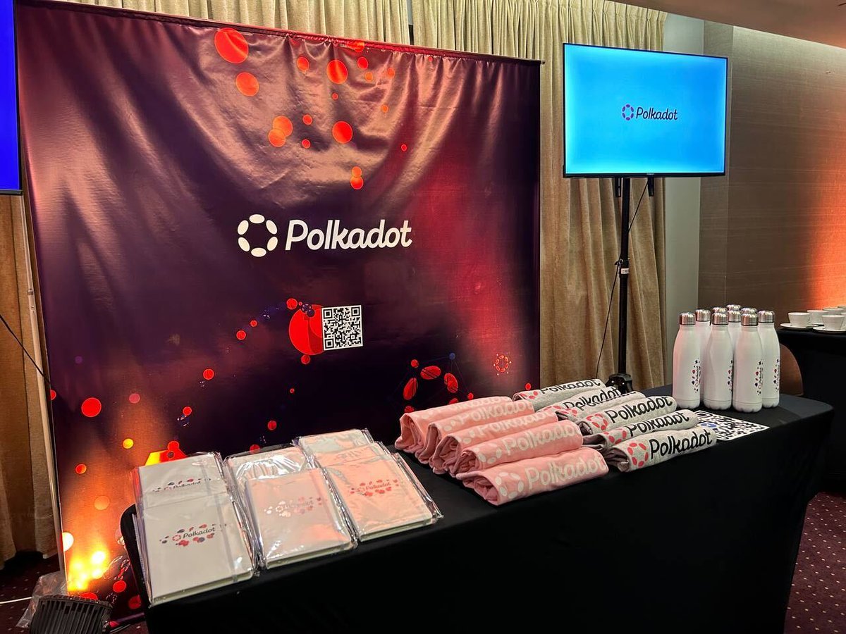 Polkadot tweet media