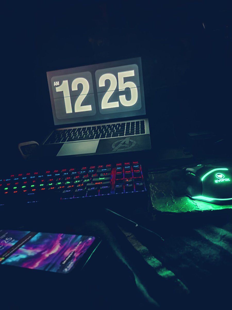 arj_una007's tweet image. Day 1: Work in Progress
I'm building my portfolio website
#100daysofpractice #100DaysOfCode 
#CodeNewbie #programming