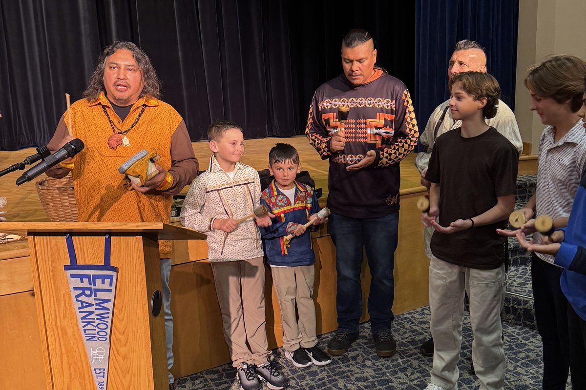 ElmwoodFranklin's tweet image. Thank you to Travis Stafford &amp;amp; the Seneca Nation for sharing their rich cultural traditions with our community, ensuring Seneca traditions thrive. #thinkingbeyond #elmwoodfranklin