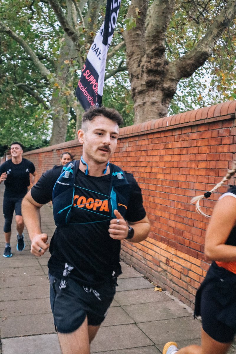 jack_clarke's tweet image. A good friend is running 7 marathons in 7 days for @MovemberUK, a fantastic charity that covers a number of men’s health issues

I was lucky enough to be with him today for his first

If you have a min, please check out his page + donate anything you can

uk.movember.com/mospace/149537…