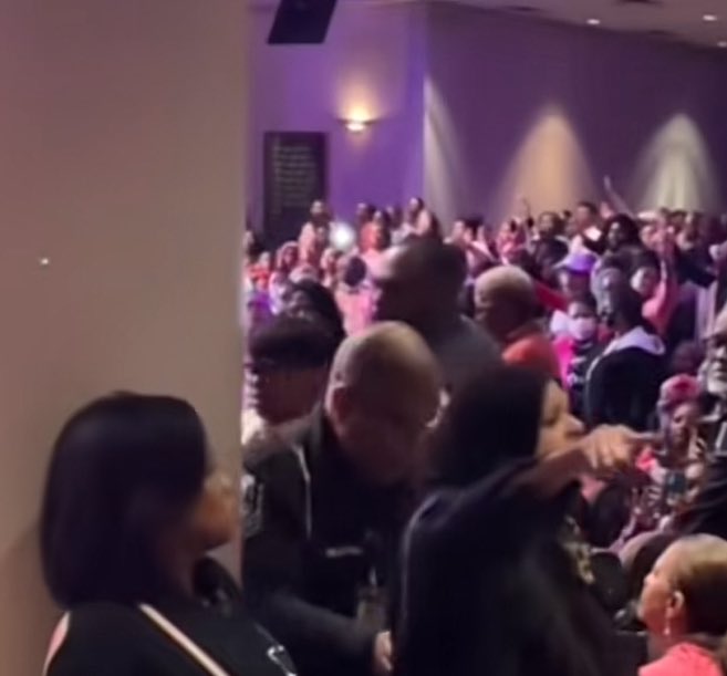 ShadowofEzra's tweet photo. Kamala Harris had police escort Christians out of their own church after they questioned her about statements claiming that Jesus Christ and Christians don’t belong at her rallies. https://t.co/bM7gPzOWAD