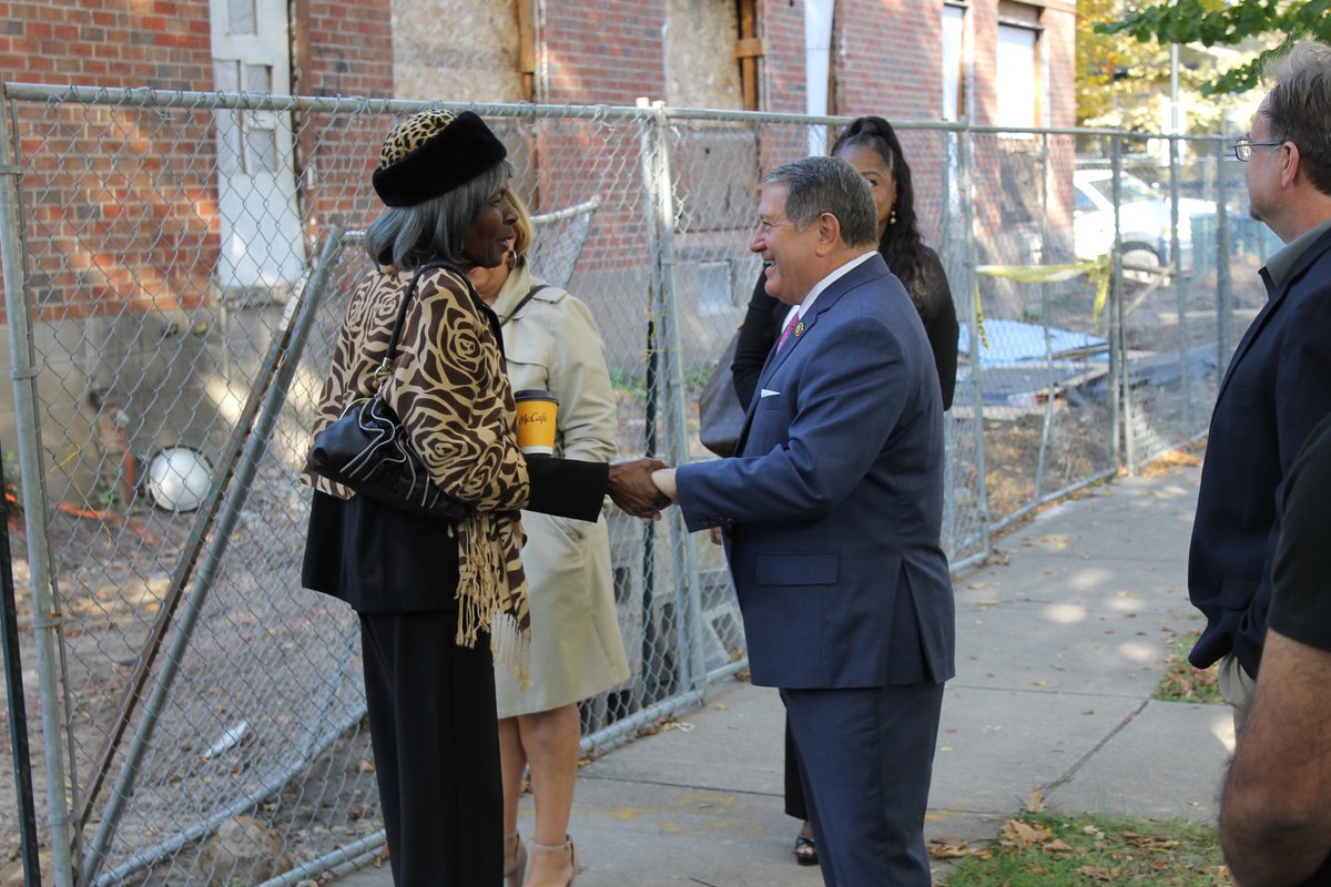 RepJoeMorelle's tweet photo. Today I joined the Rochester Housing Authority to announce the @HUDgov funded Bond-Hamilton townhomes project.

Together we're transforming this property into accessible and affordable homes that will give families the stability they need. https://t.co/kBDwLqjVPY