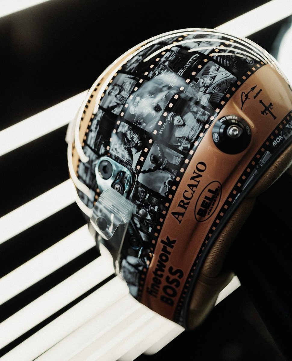 Motorsport's tweet photo. Fernando Alonso will start his 400th F1 GP in Mexico 🔥

So a special helmet was needed 👀 https://t.co/VIbks88H46