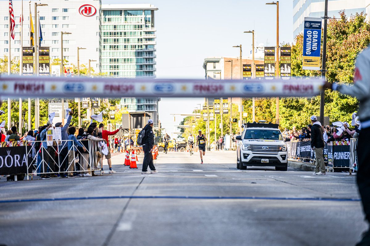BaltimorePolice's tweet photo. The Baltimore Police Department wants to thank our amazing officers and partners for all their hard work in making this year’s Baltimore Running Festival a success. We also want to thank all the runners and volunteers for your dedication. You guys are the real MVPs! #runbaltimore #baltimorerunningfestival
https://t.co/ahlsayb074