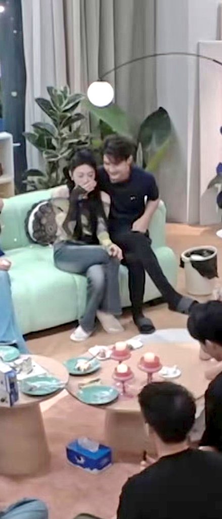คู่นี้เขาติดสกินชิพกันกันมากเลย และฉันก็ฟินมากเช่นที่เห็นเขาอยู่ใกล้ๆกัน😆☺️ #heartsignals7 #heartsignal7