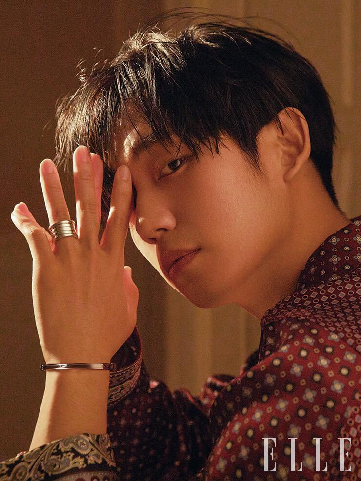 2019년의 정해인은 정말 뭘까. . .