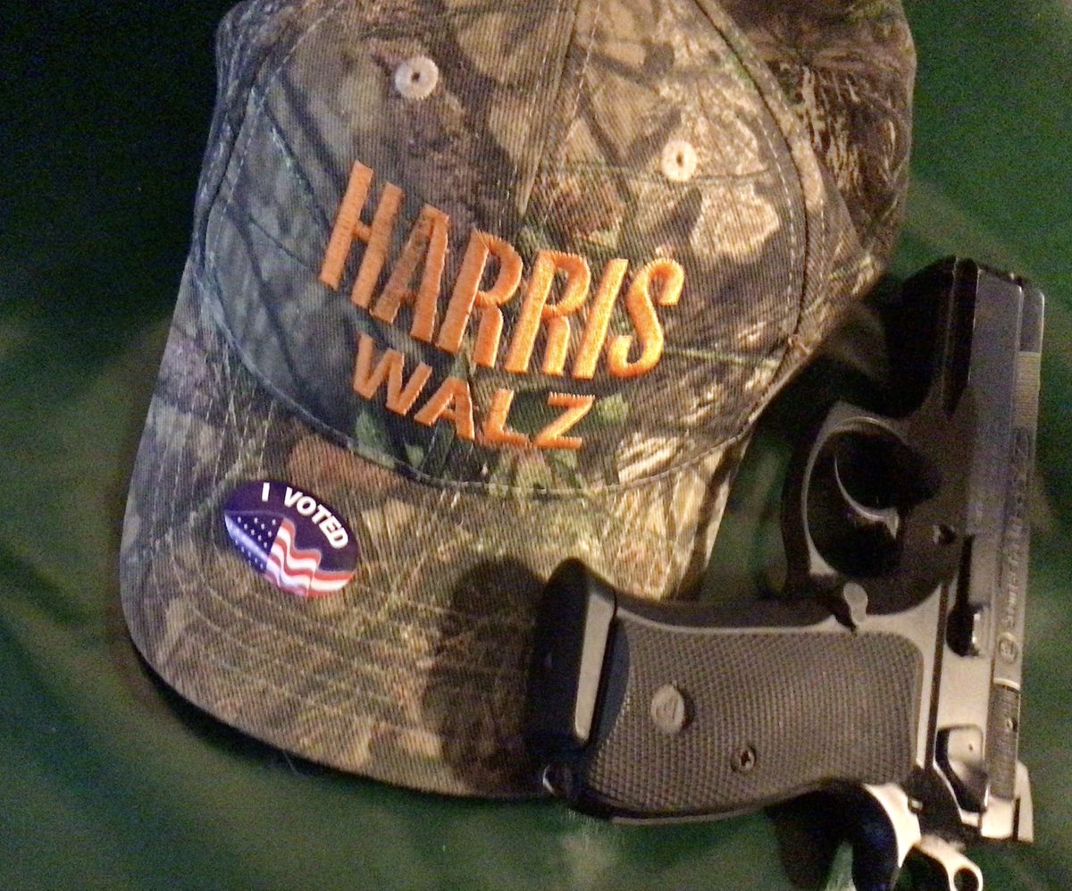 cjmagson's tweet image. I Vote and I Tote