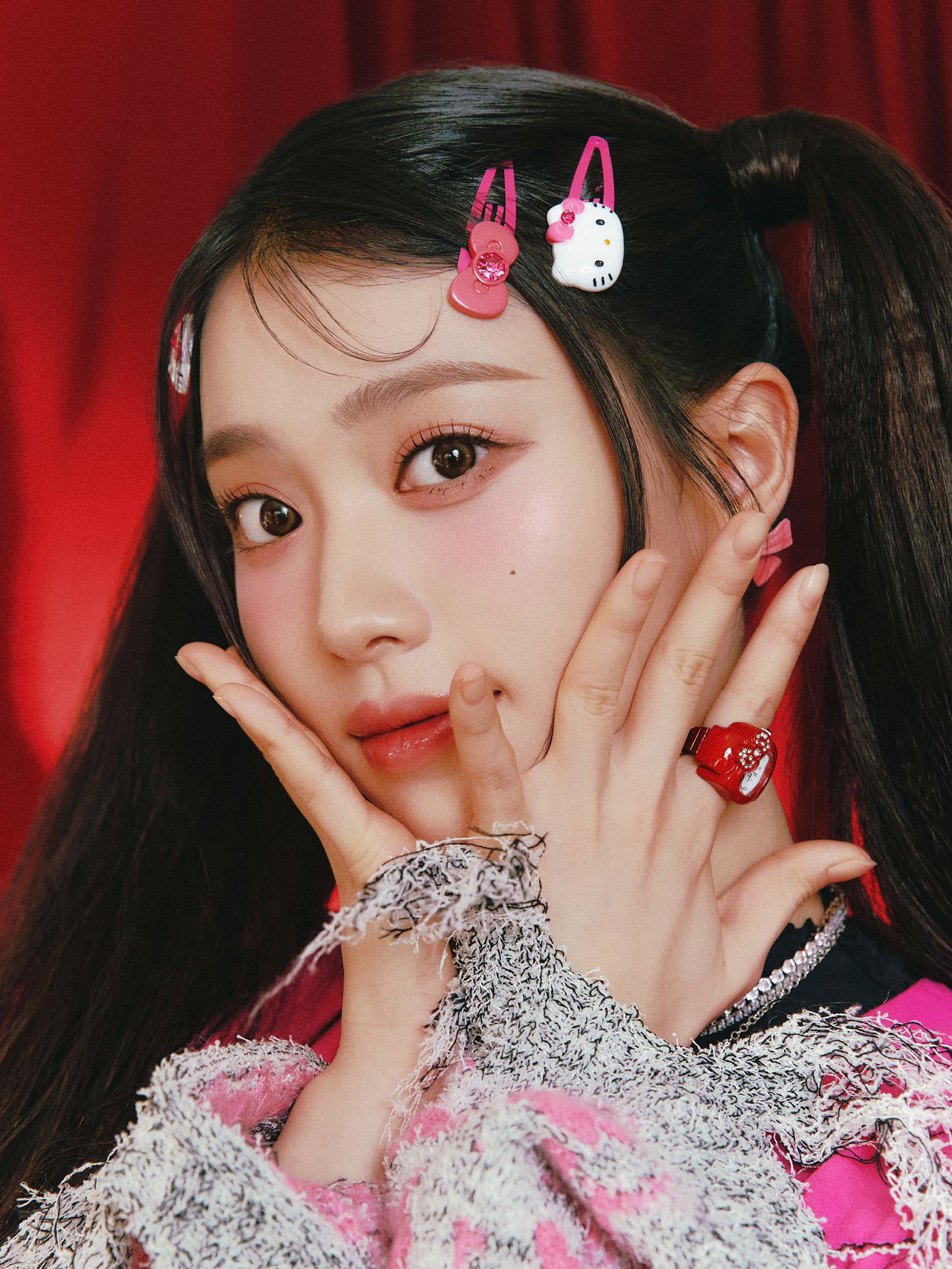 GabC4GFaAAAqDBc?format=jpg&name=large