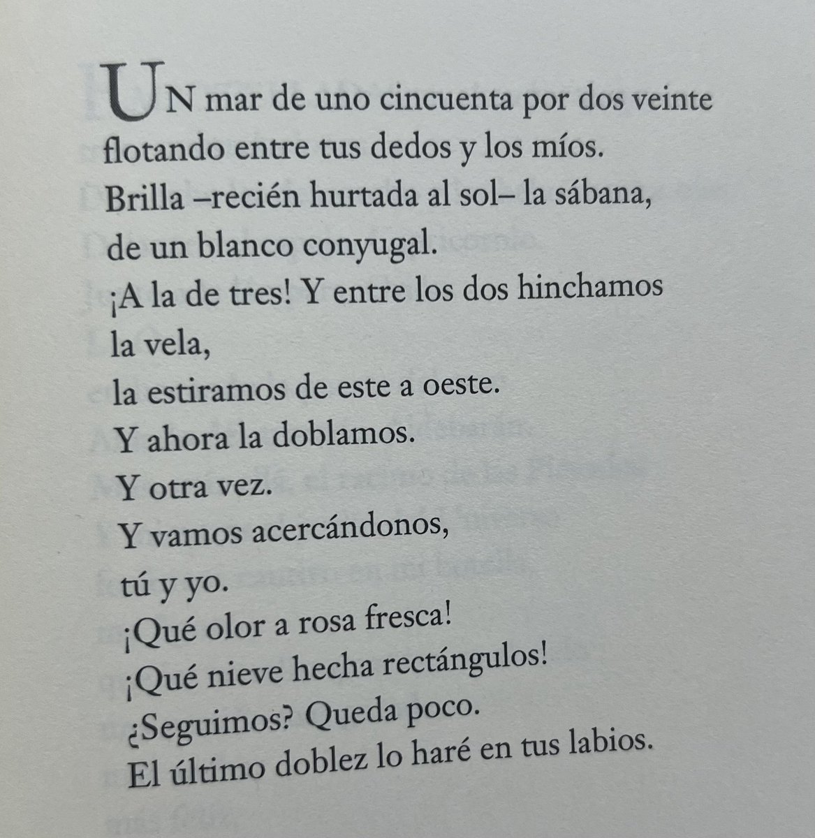 He aquí mi razón para que me encante doblar sábanas.