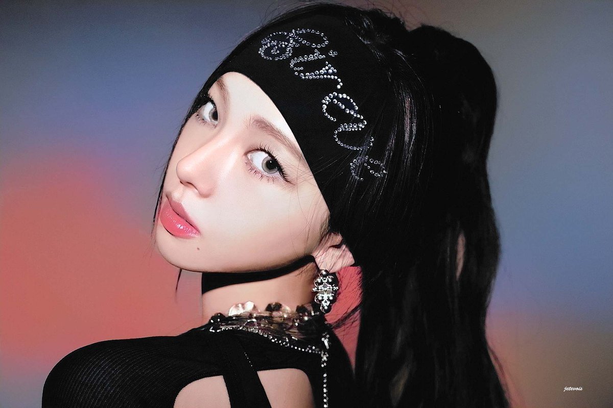 jetevois0411's tweet photo. #카리나 #KARINA https://t.co/pBDbTduWet