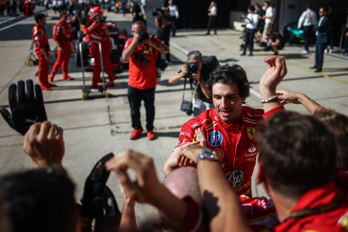 ScuderiaFerrari's tweet photo. POV: You’re celebrating in Parc fermé 🤗 https://t.co/E6EANsqSfS