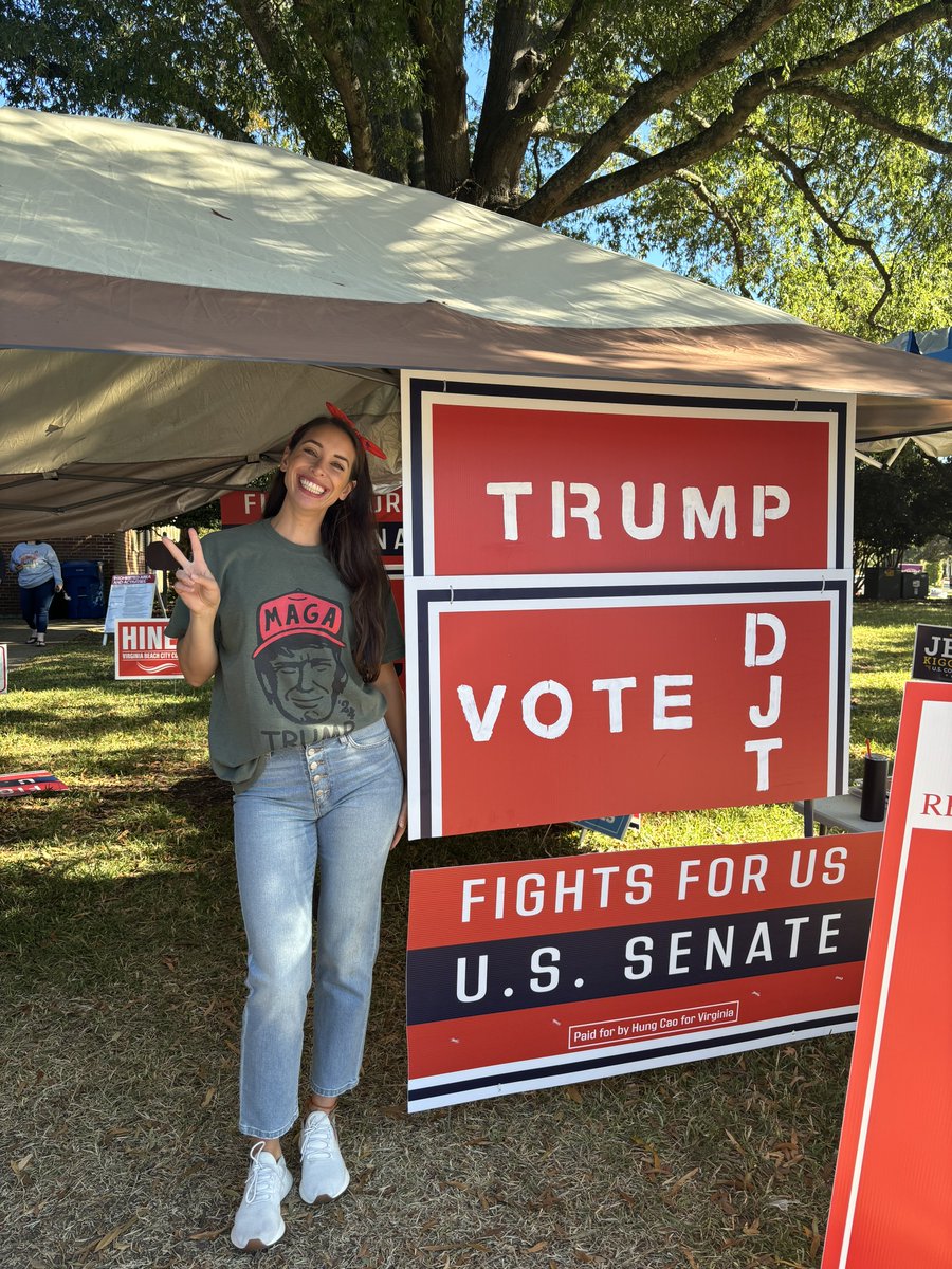 Angelina_G_F's tweet photo. VOTE TRUMP 2024 #maga #votetrump #thechristianvote #jesusfirst #trump #trumptrain #usa #prolife #prolove #probabies #Trump2024 #mentallyhealthy #smile #pray https://t.co/XTIY66XnOL