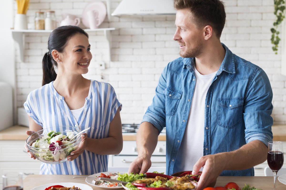 #Prévention

🔊 L’alimentation joue un rôle majeur sur notre santé, mais certains aliments sont des ennemis de notre bien-être !  Le sucre, présent sous de nombreuses formes, en est un exemple !

<a href="/Klesia/">KLESIA</a> fait le point  👉 klesia.fr/le-sucre-un-en…