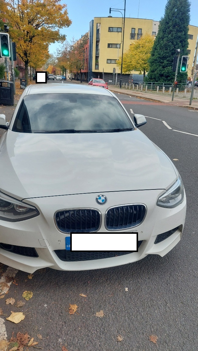 gmptraffic's tweet photo. #TrafficPCSOs #XQ51 came across a vehicle left on a crossing this afternoon in @GMPHulme
Driver returned
Checks made, - had an Expired DL after being banned last year
Driver couldn't beleaf it...
#TransportUnit #seized vehicle s165
Driver reported for relevant offences https://t.co/hywrXvRGoh