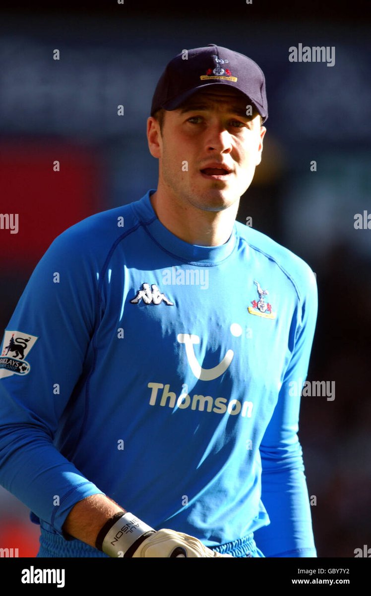 PlastercastP's tweet photo. @VFTLpodcast @dannykellywords @CDEccleshare Robbo in a cap! https://t.co/UETPLMO5fg