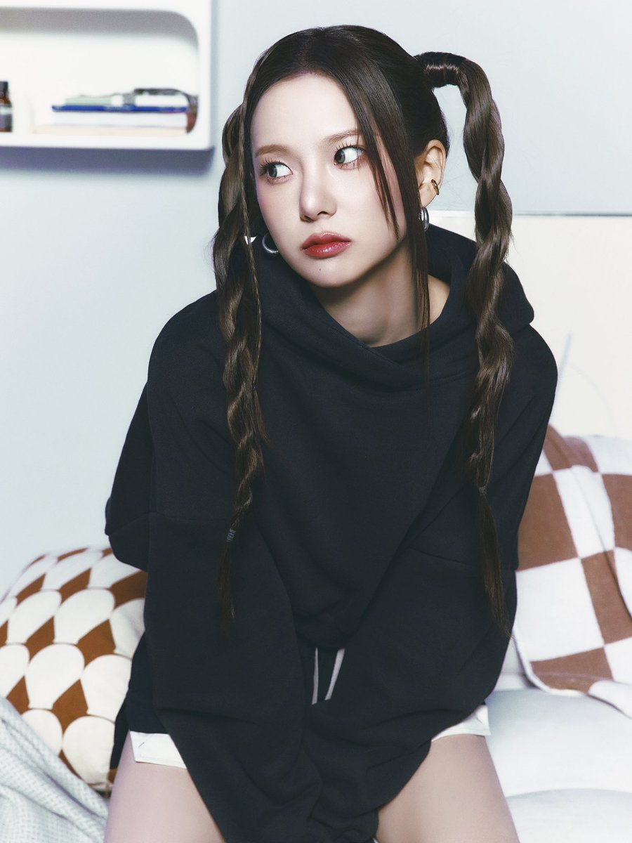 Kep1er l Concept Photo

Connect N - YUJIN 

Kep1er The 6th Mini Album 
<TIPI-TAP> 

2024.11.01 FRI 1PM (KST)
2024.11.01 FRI 0AM (ET)

#최유진 #YUJIN 
#Kep1er #케플러
#TIPI_TAP
#241101_1PM