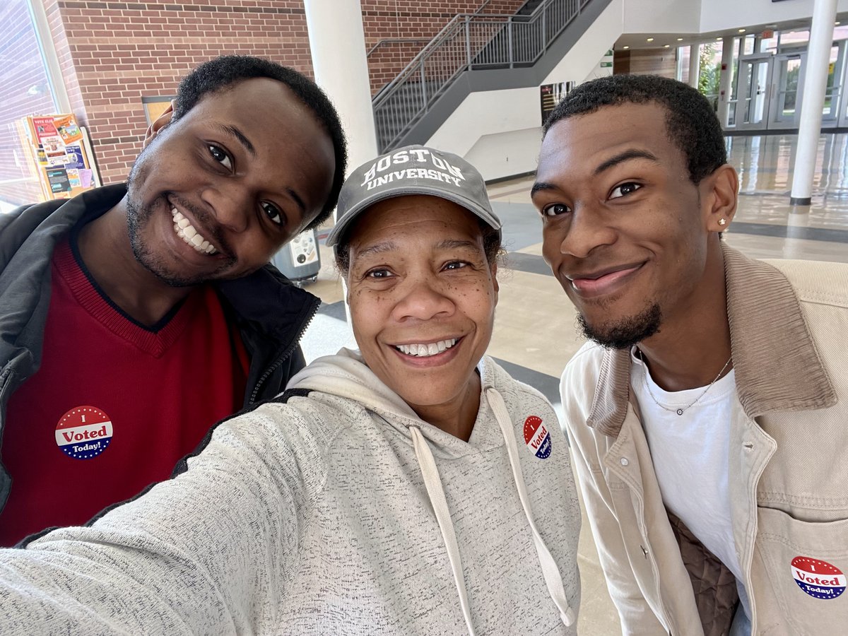 Angela Pitter ▶ LinkedIn Training and Coaching ◀ tweet media