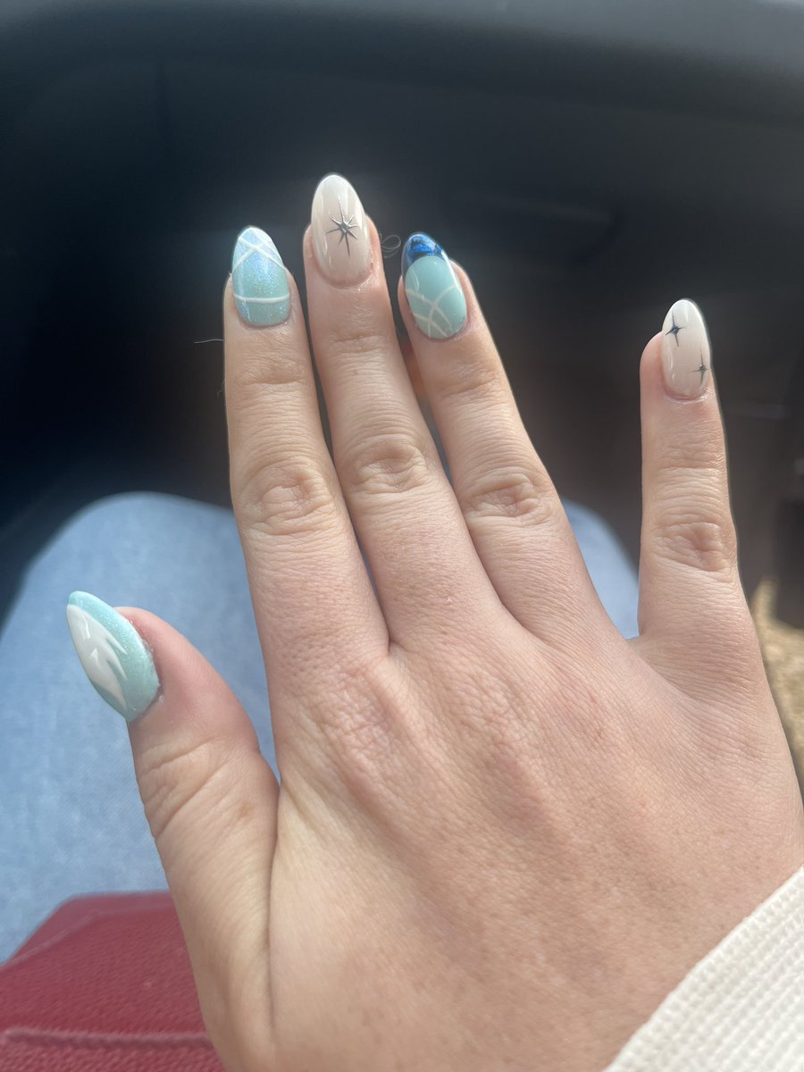 🥹✨🩵🩵🩵🩵🩵
Done by my friend dynails_might